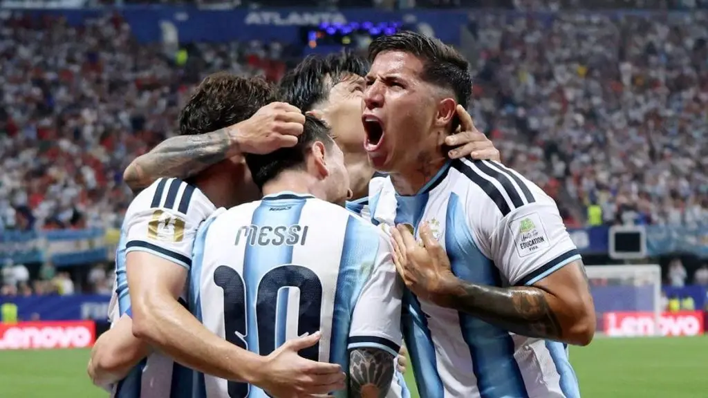 Inggris vs Argentina