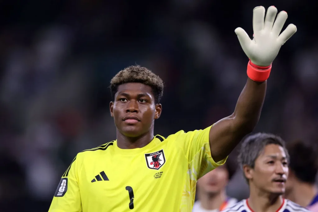 Zion Suzuki 