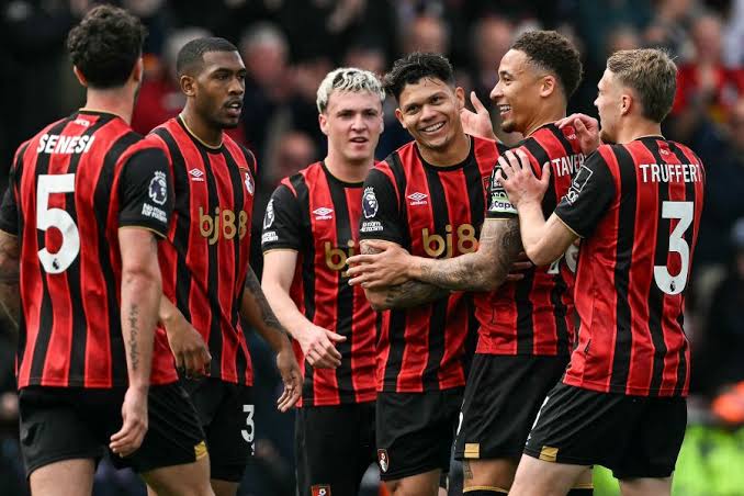 Bournemouth Terbuka Jual Alex Scott dengan Harga £100 Juta